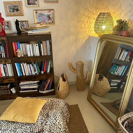 Chambre Boheme Chez Rachel Pau Exterior photo